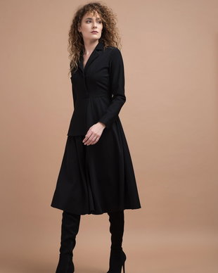 Rochie tip sacou din jerse cu spate brodat