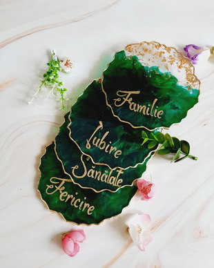 Emerald Beauty and RO Gold Words - 4 pieces Resin Coasters