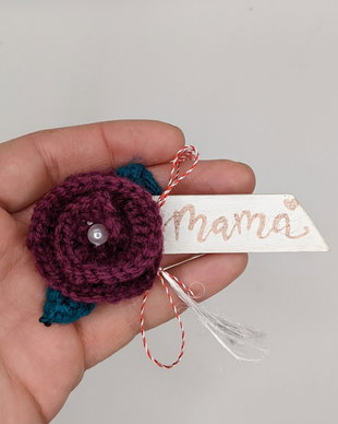Martisor crosetat MAMA
