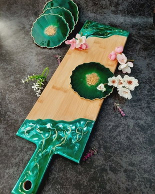 Emerald - Cheeseboard and 4 Coasters