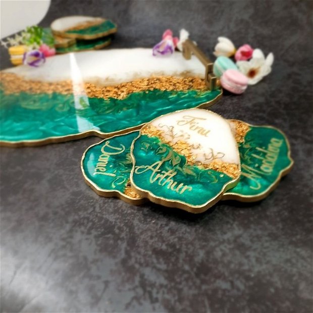 White and Peacock Green - Oval Tray and 6 Resin Coasters