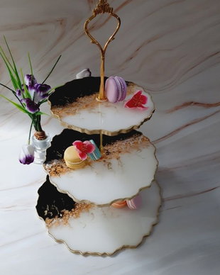 Black and White - Cake Tier