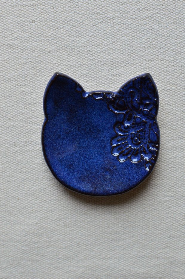Farfuriuță din ceramică, pentru bijuterii - model pisică