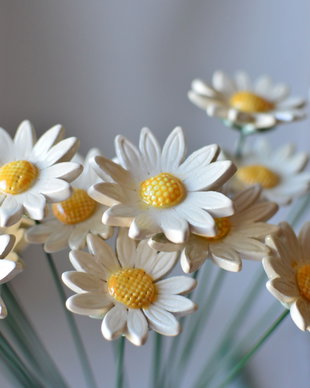 Floare din ceramică - margaretă