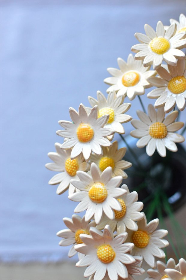 Floare din ceramică - margaretă