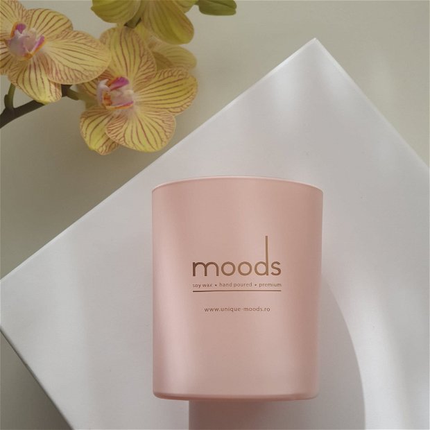 Lumanare parfumata Moods roz