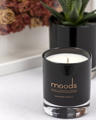 Lumanare parfumata Moods, recipient negru, 160g