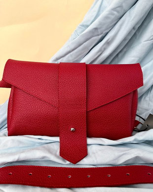 Borseta LOVESIMPLERED