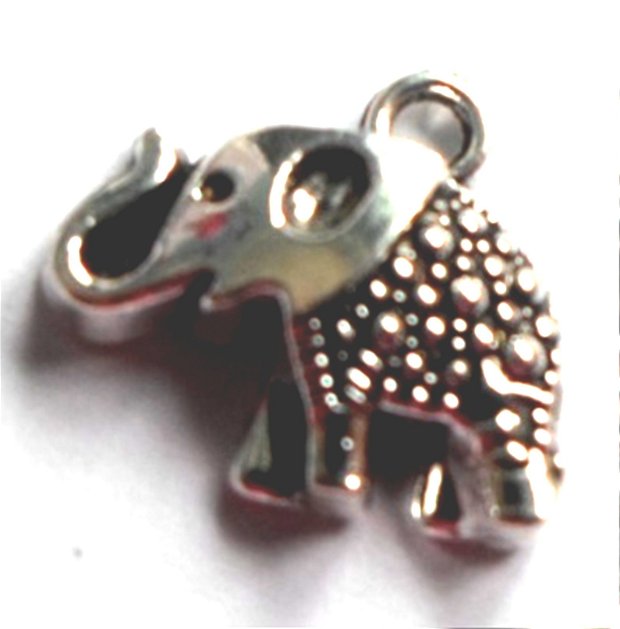 Charm metalic elefant cu buline argintiu