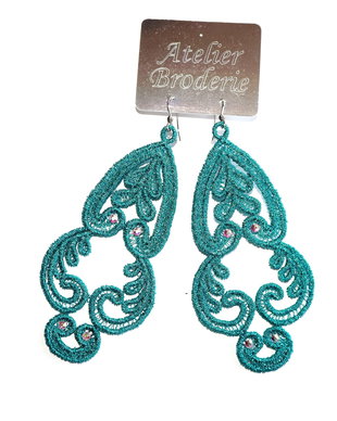 Cercei Lungi Accesorizati cu Cristale