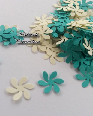 Confetti flori