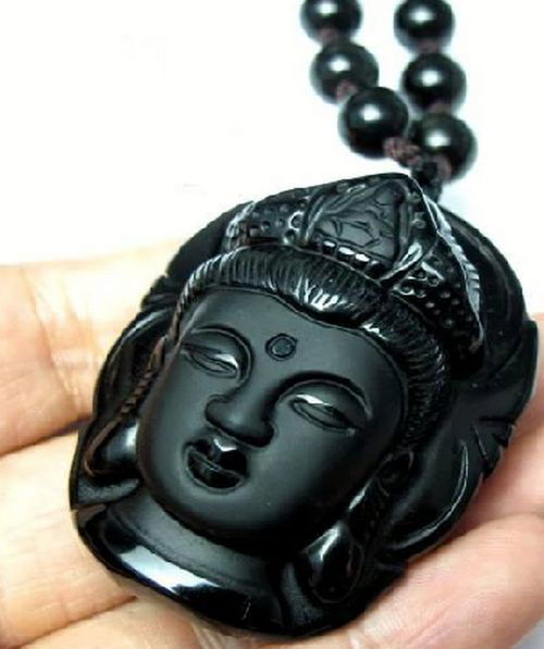 K1565 - Pandantiv, obsidian negru sculptat, Buddha, 47x38mm REZERVAT