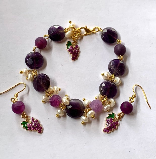 SET~ PURPLE GRAPES~ ametist,agate,perle de cultura,inox aurit,charmuri decorate cu email