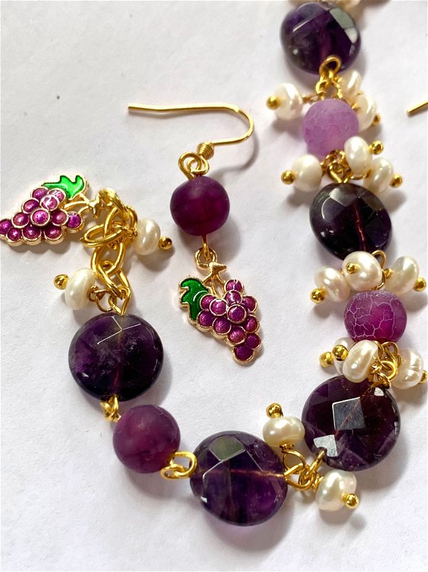 SET~ PURPLE GRAPES~ ametist,agate,perle de cultura,inox aurit,charmuri decorate cu email
