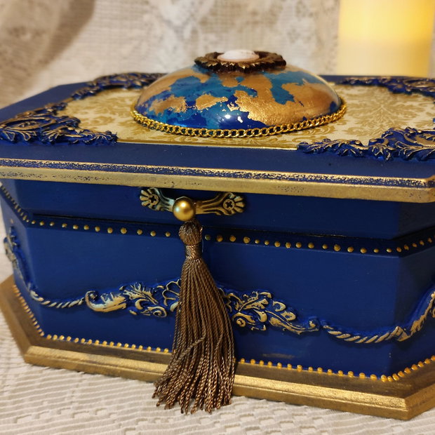 Caseta bijuterii-Royal