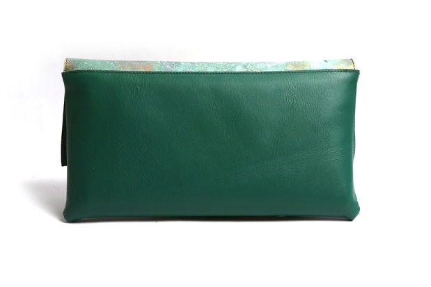 Plic din piele verde crud, pictat manual