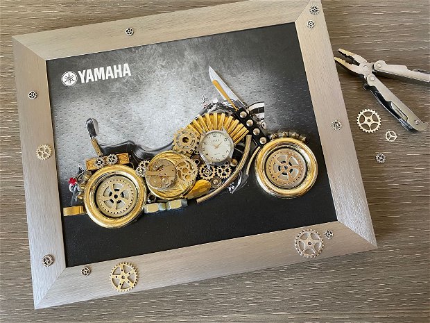 Motocicleta Yamaha Cod M 582, Cadouri zile de nastere, Mecanism de ceas vintage, Yamaha