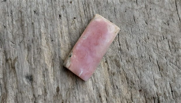 Cabochon opal roz, natural - 28x13 mm