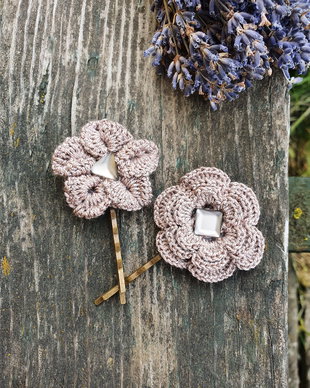 Set agrafe de par flori taupe, Accesorii par unicat