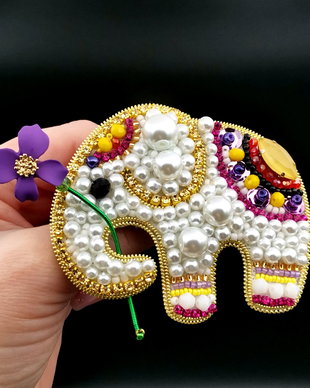 Rezervat Broșa Elefant - Romeo