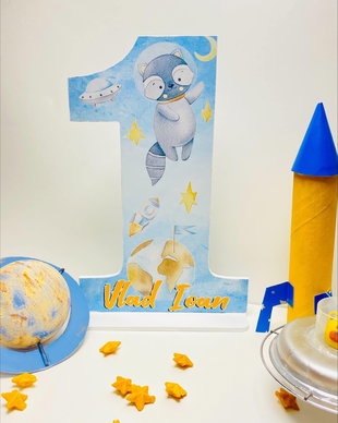 Cifra 1 Personalizata - Astronaut