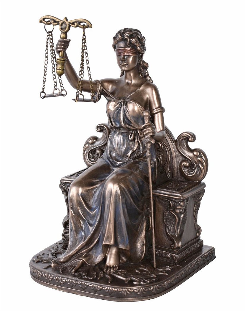Justitia sezand  - statueta din rasini cu un strat ceramic