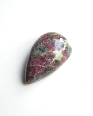 Caboson ruby zoisite (C80)