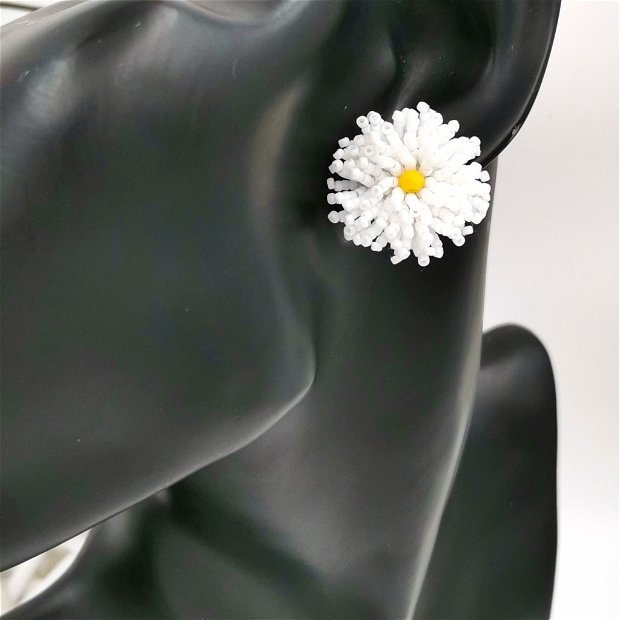Cercei butoni- Crizanteme