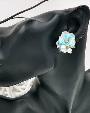 Rezervat Cercei butoni- Special Blue Flower