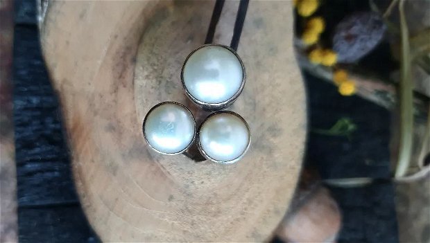 Inel reglabil din argint 925 oxidat si trei perle de cultura