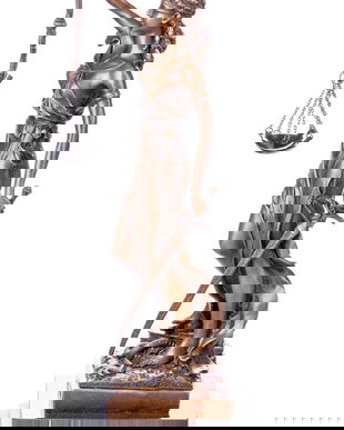 Justitia franceza- statueta din bronz pe soclu din marmura