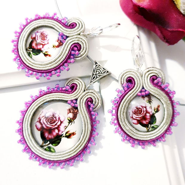 Set soutache cu trandafiri