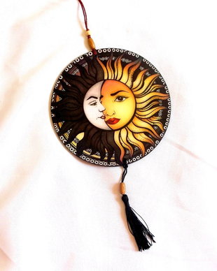 ornament pe lemn soarele si luna 40950