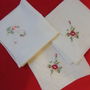 3 batiste fine cu broderie  manuala