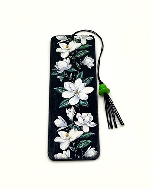 Semn de carte lucrat manual, motiv floral negru alb 2751