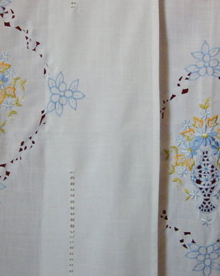 Set 2 perdele brodate