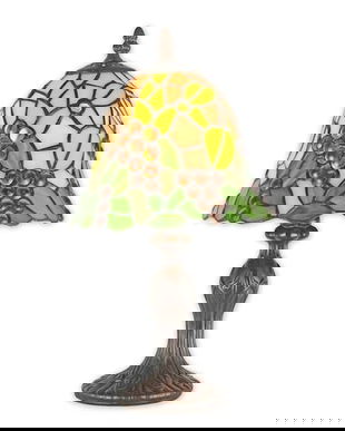 Lampa Tiffany din bronz cu decoratiuni cu struguri