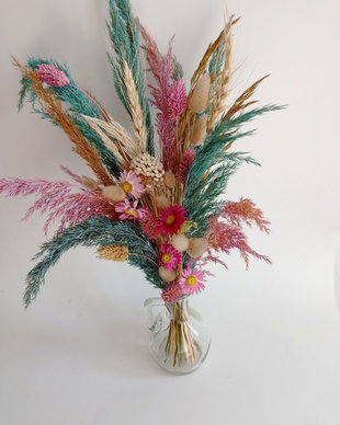Aranjament floral tip buchet cu plante și flori uscate decorative