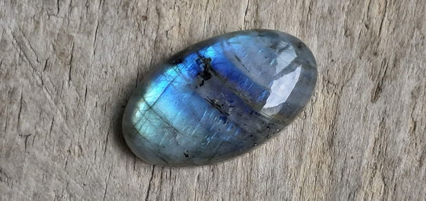 Cabochon labradorit, 32x19 mm