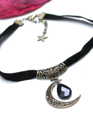 Choker cu onix si catifea neagra