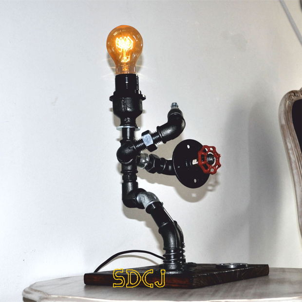 lampa gladiator steampunkdesigncj, lampa steampunk, corp de iluminat