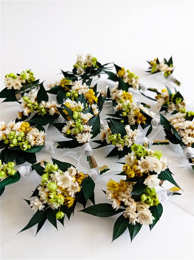 Cocarde nuntă-flori naturale uscate,Verde