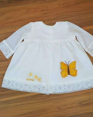 Rochita botez pictata manual