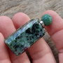 Sticluta/Pandantiv din rubin zoisit, 43x16x13 mm