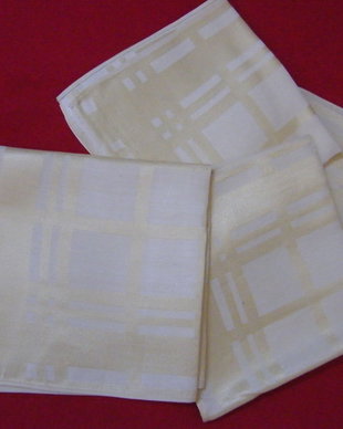 Set 4 servete damasc-noi