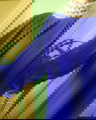 Bluza albastru intens cu maiou propriu