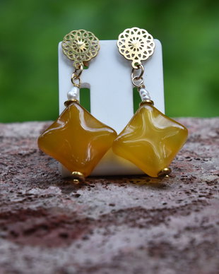 Cercei agate, perle de cultura si hematit, cu accesorii metalice de otel chirurgical