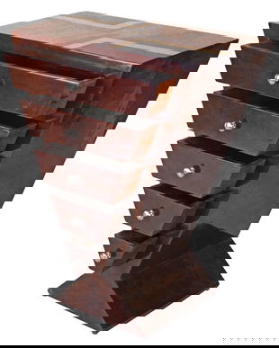 Noptiera cu o forma deosebita din lemn masiv furniruit