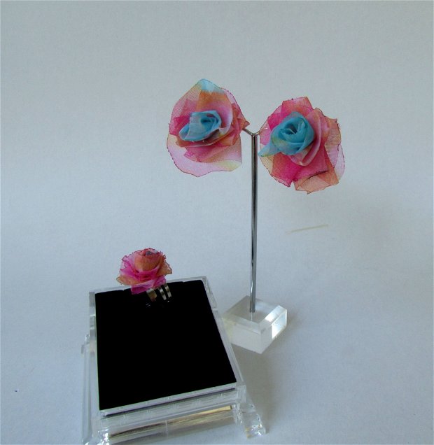Cercei (cu inel)  Parfum de trandafiri  CE 0419