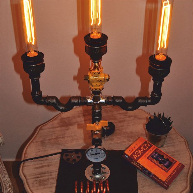 lampa sfesnic suport de lemn steampunkdesigncj, lampa steampunk, corp de iluminat